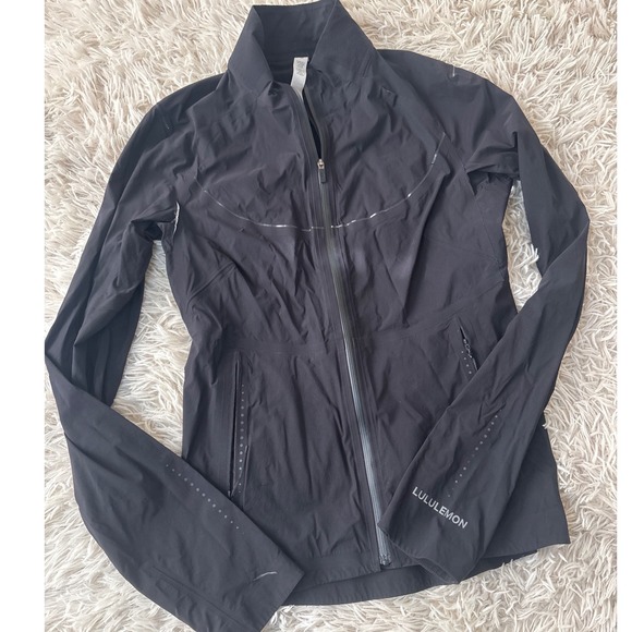 lululemon athletica Jackets & Blazers - Lululemon‎ Athletica Black Full Zip Jacket Reflective Detail Women Size S